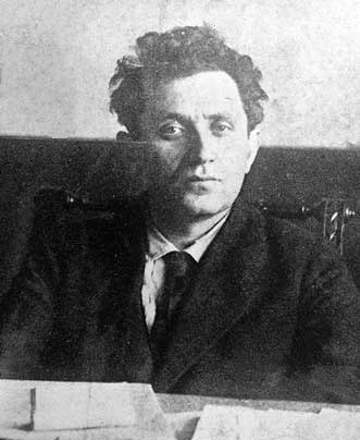 Григорий Евсеевич Зиновьев, 1921 год, Петуха, теневой